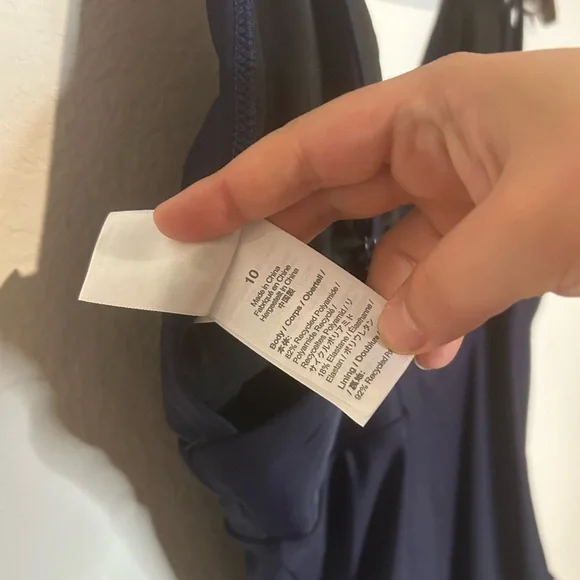 J.Crew Simple & Elegant V-Neck One-Piece Swimsuit – Navy, Size 10 - Picture 5 of 6